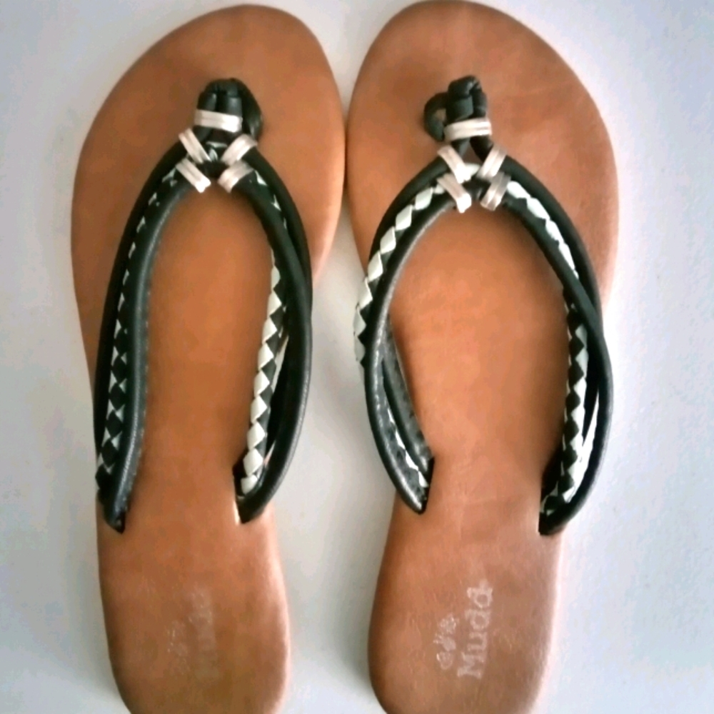 Mudd Sandals